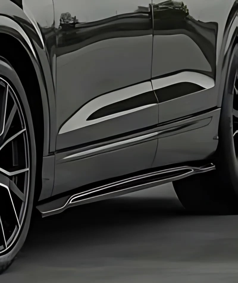 Yan Marşpiyel Seti – Audi Q8 SLine 2018-2023