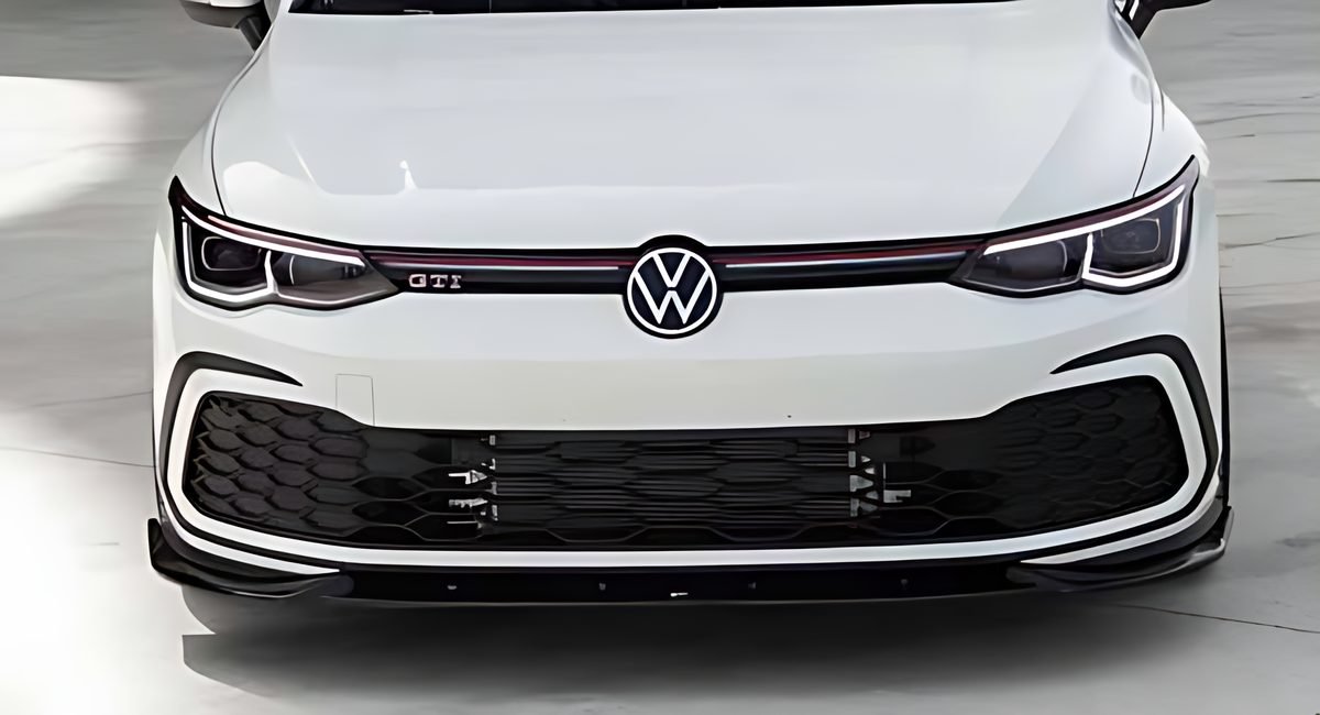 VW Golf 8 GTI / GTE / R-Line 2020-2024 body kit 3
